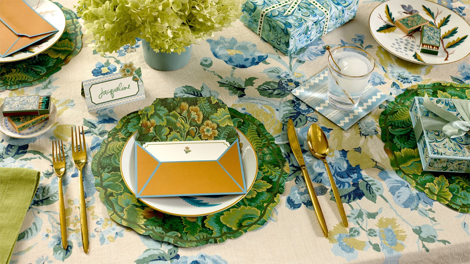 The Art of Effervescent Entertaining: A Tabletop Q&A with Cheree Berry